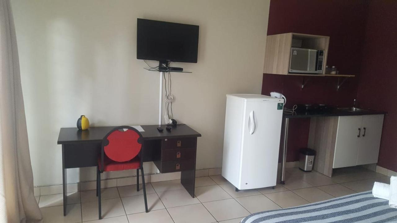 Self-Catering 1Bedr Cottage In Sandton With Free Wifi Johannesburg Bagian luar foto