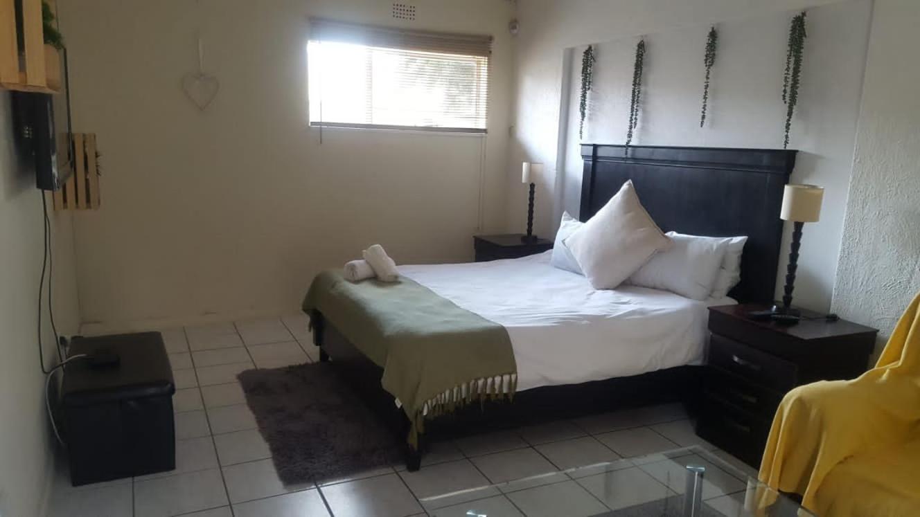 Self-Catering 1Bedr Cottage In Sandton With Free Wifi Johannesburg Bagian luar foto